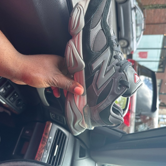 9060 - Picture 5 of 7